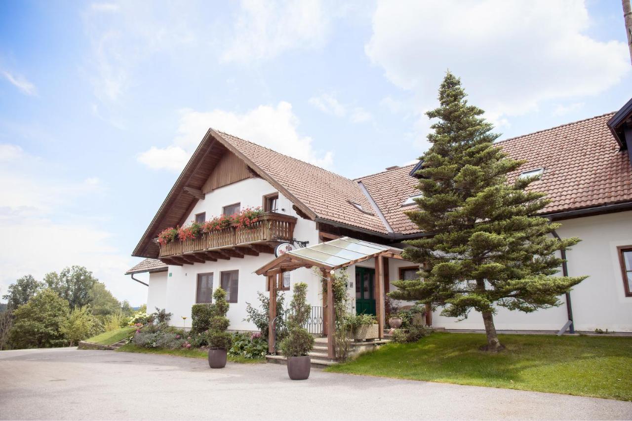 Landhof Lazarus Mooskirchen Exterior foto